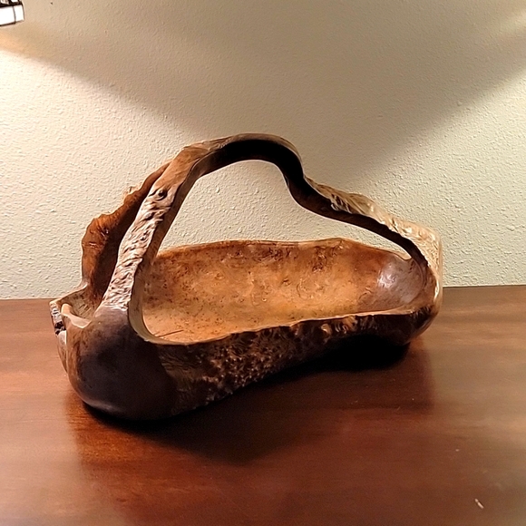 Artisan Made Burlwood Wine Bottle display - Picture 4 of 7